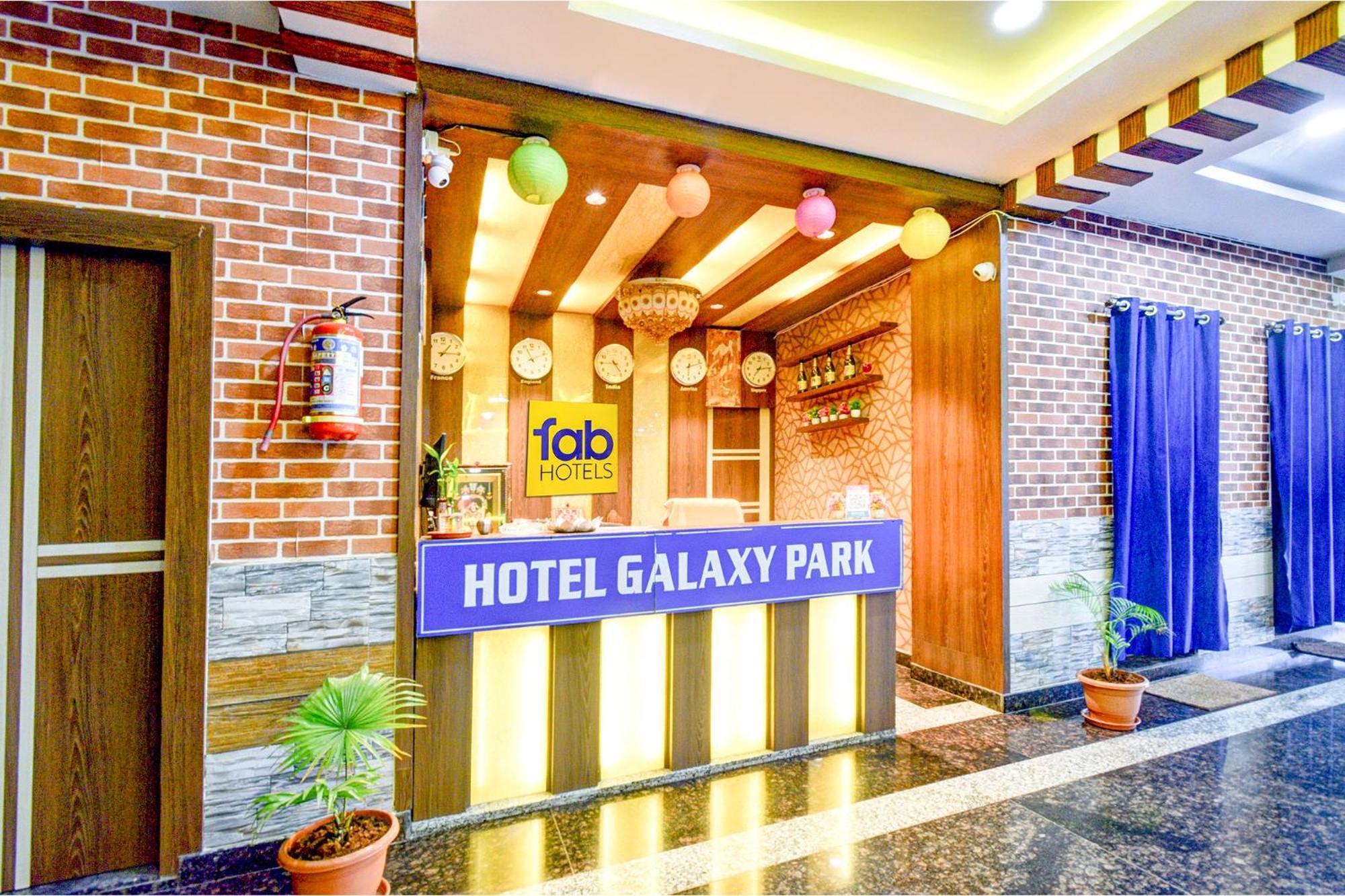 Fabhotel Galaxy Parkfabhotel Galaxy Park, Nr To Rajiv Gandhi International Airport-Hyderabad Shamshabad Exterior foto